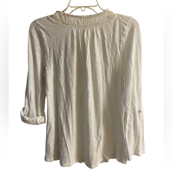 Meadow Rue Anthropologie pop over top 1/4 button up cream Medium - Picture 2 of 7